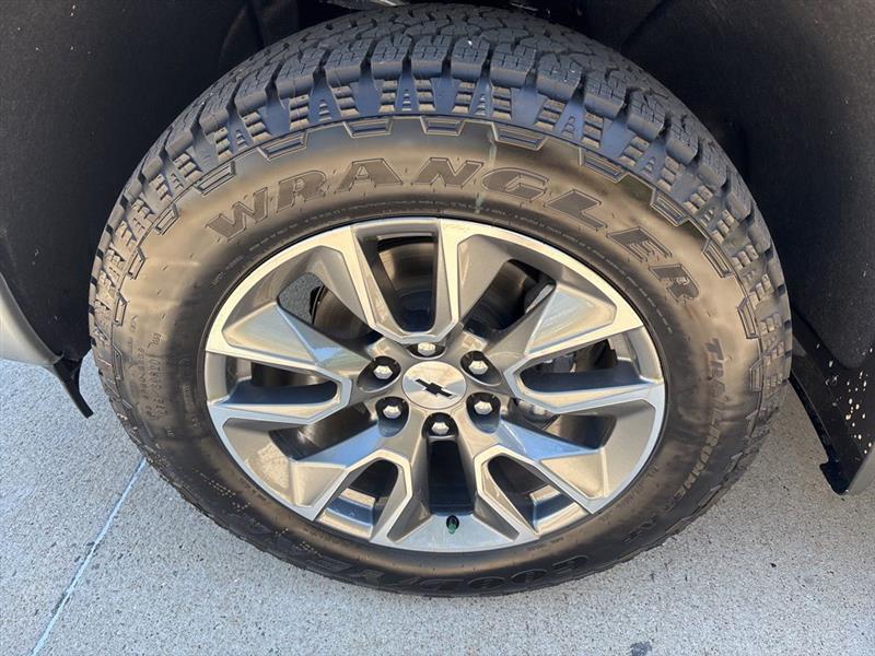 Chevrolet Silverado 1500 RST Crew Cab 4WD 2026