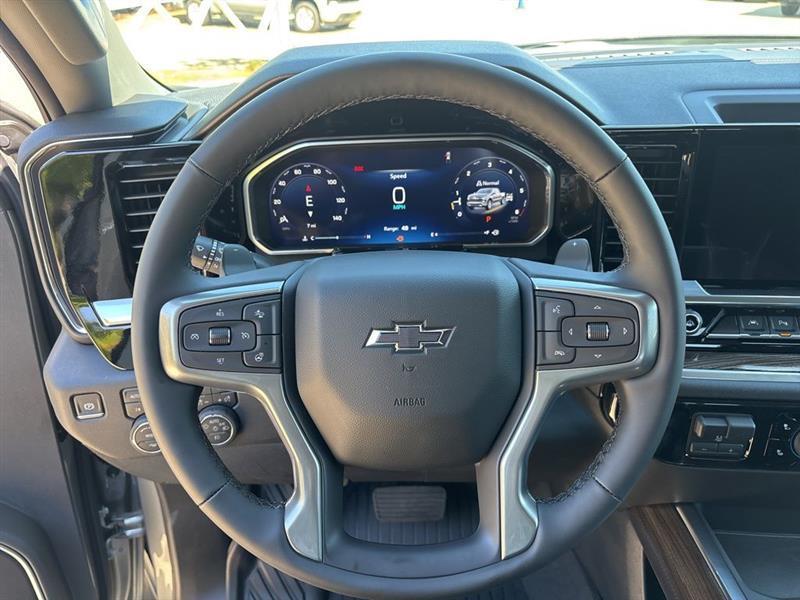 Chevrolet Silverado 1500 RST Crew Cab 4WD 2026