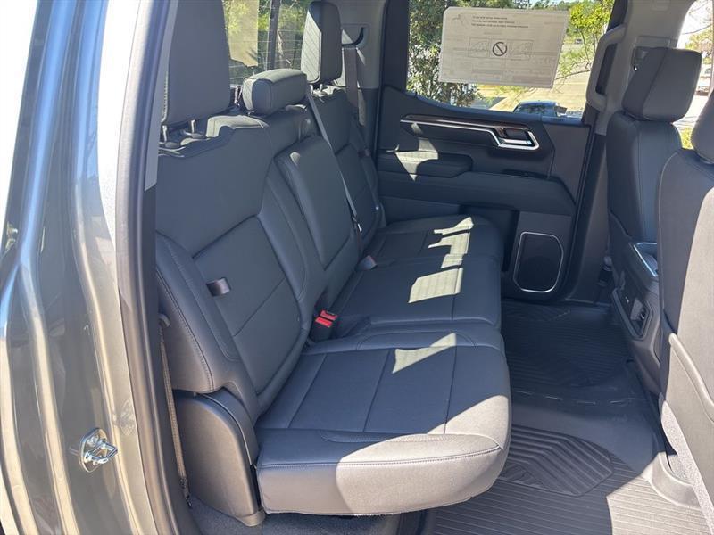 Chevrolet Silverado 1500 RST Crew Cab 4WD 2026