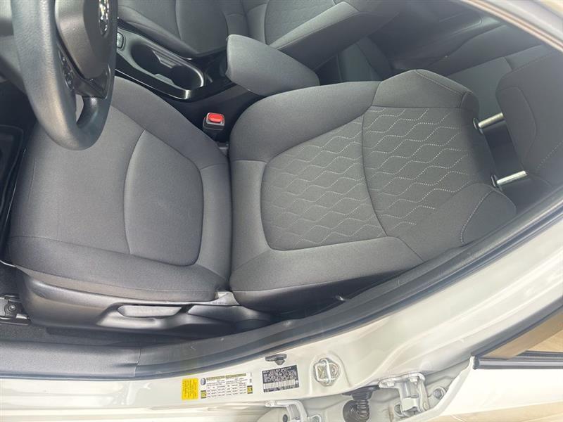 Toyota Corolla LE 2022