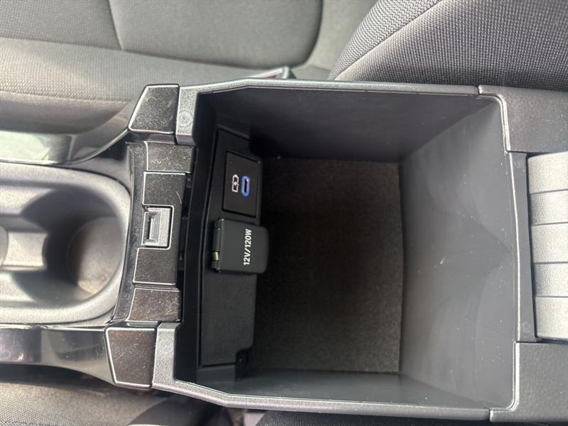 Toyota Corolla LE 2022