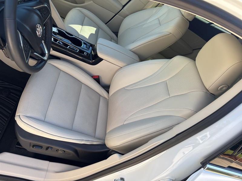 Buick Envision Essense 2022