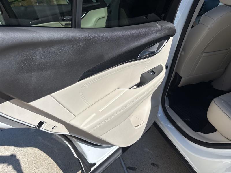 Buick Envision Essense 2022