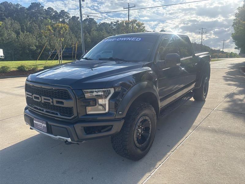Ford F-150 Raptor SuperCrew 4WD 2018