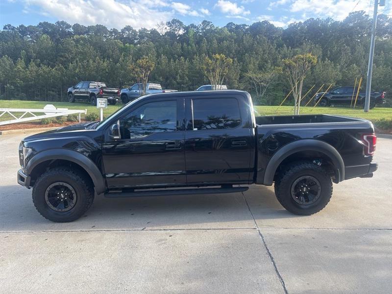 Ford F-150 Raptor SuperCrew 4WD 2018