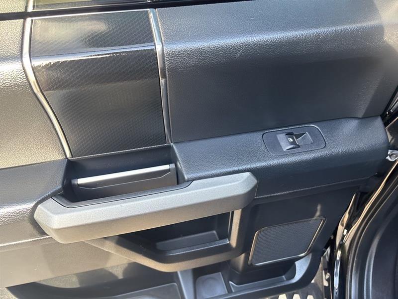 Ford F-150 Raptor SuperCrew 4WD 2018