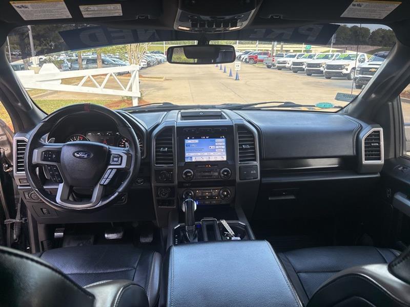 Ford F-150 Raptor SuperCrew 4WD 2018