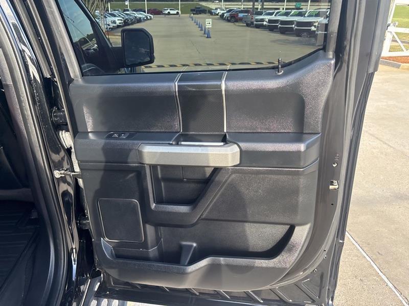 Ford F-150 Raptor SuperCrew 4WD 2018