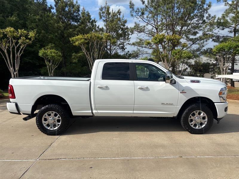 RAM 2500 Laramie Crew Cab SWB 4WD 2024