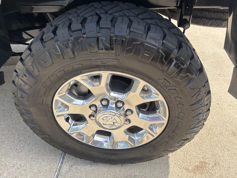 RAM 2500 Laramie Crew Cab SWB 4WD 2024