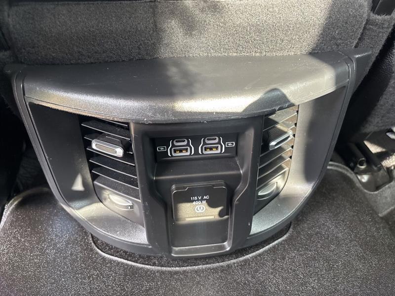 RAM 2500 Laramie Crew Cab SWB 4WD 2024