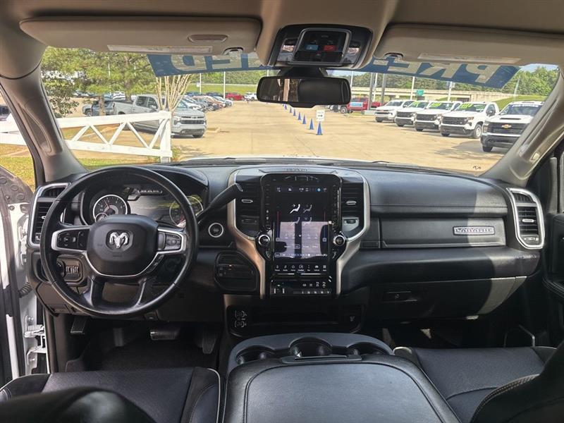 RAM 2500 Laramie Crew Cab SWB 4WD 2024
