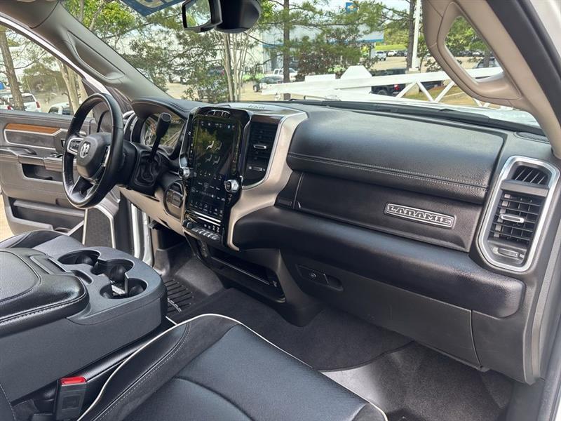 RAM 2500 Laramie Crew Cab SWB 4WD 2024