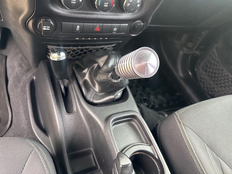 Jeep Wrangler Rubicon 4WD 2016