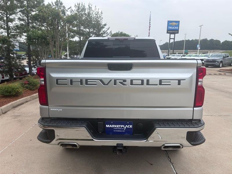 Chevrolet Silverado 1500 LTZ Crew Cab 4WD 2022