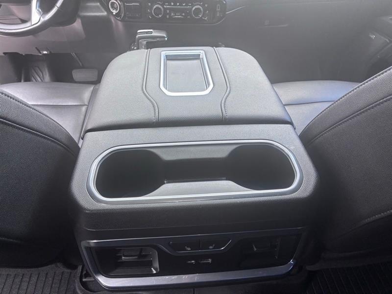 Chevrolet Silverado 1500 LTZ Crew Cab 4WD 2022