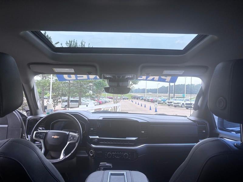 Chevrolet Silverado 1500 LTZ Crew Cab 4WD 2022