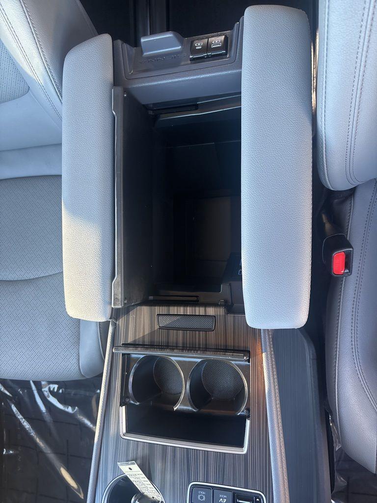 Toyota Sienna Limited 7-Passenger AWD 2024