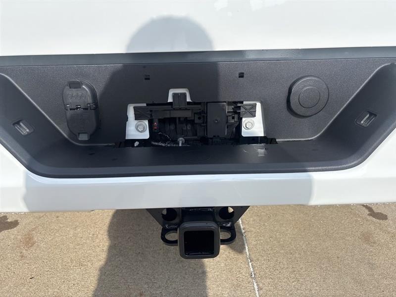 Chevrolet Silverado 1500 RST Crew Cab 4WD 2026