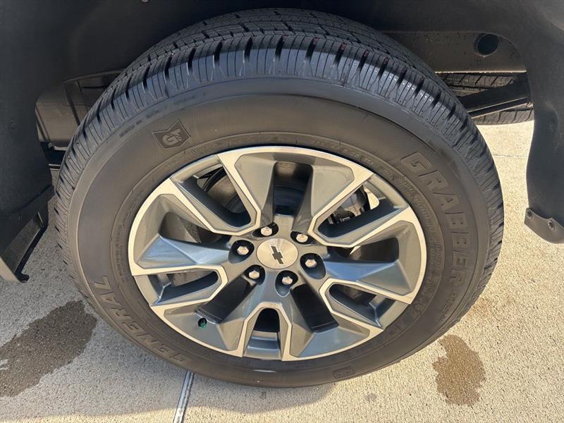 Chevrolet Silverado 1500 RST Crew Cab 4WD 2026