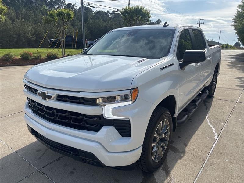 Chevrolet Silverado 1500 RST Crew Cab 4WD 2026