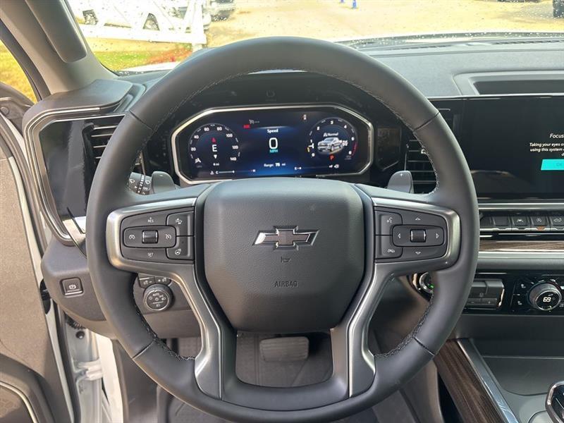 Chevrolet Silverado 1500 RST Crew Cab 4WD 2026