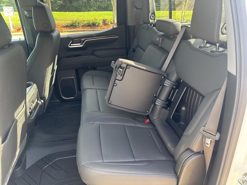 Chevrolet Silverado 1500 RST Crew Cab 4WD 2026