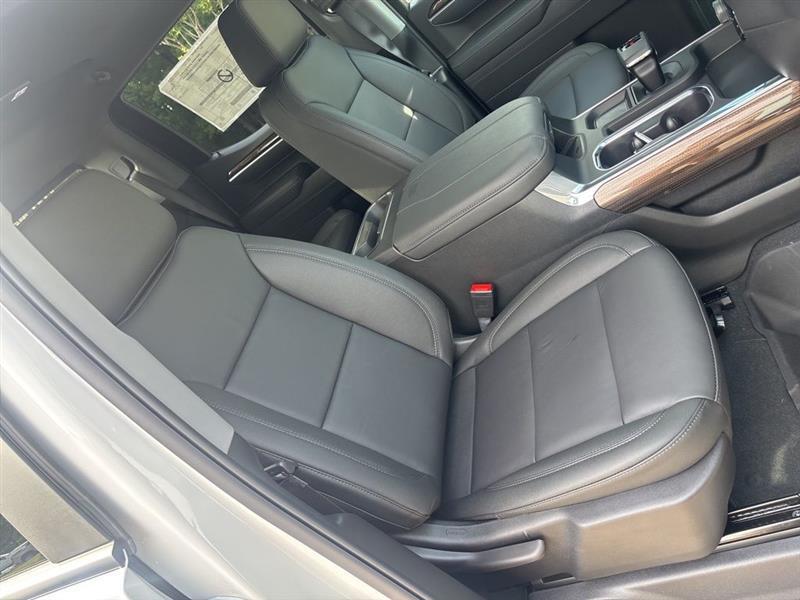 Chevrolet Silverado 1500 RST Crew Cab 4WD 2026