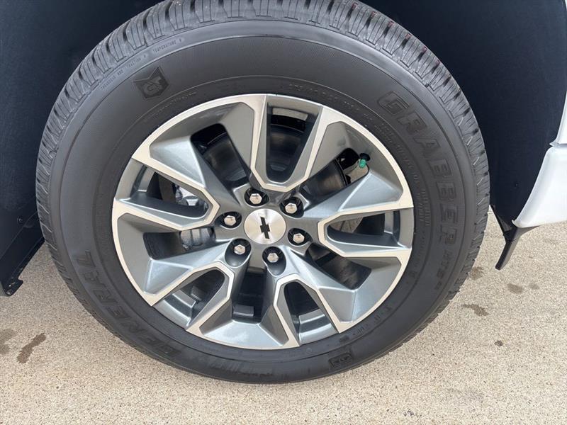 Chevrolet Silverado 1500 RST Crew Cab 4WD 2026