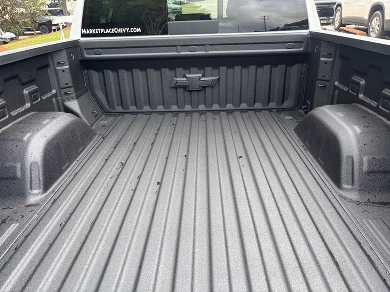 Chevrolet Silverado 1500 RST Crew Cab 4WD 2026