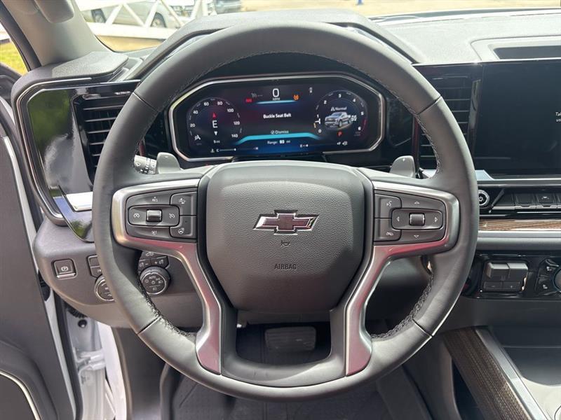 Chevrolet Silverado 1500 RST Crew Cab 4WD 2026