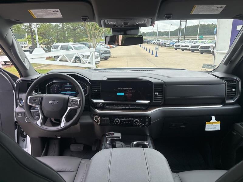 Chevrolet Silverado 1500 RST Crew Cab 4WD 2026