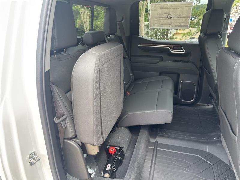 Chevrolet Silverado 1500 RST Crew Cab 4WD 2026