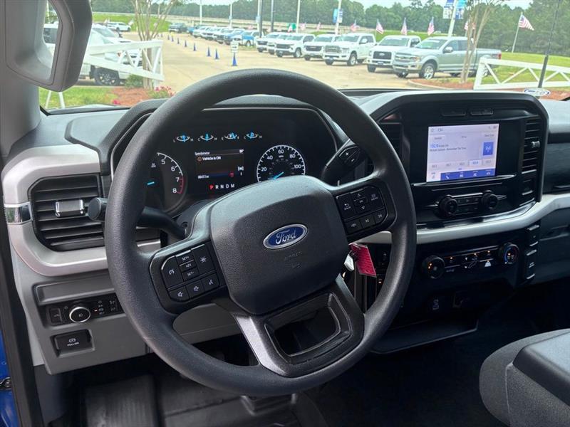 Ford F-150 XLT SuperCrew 5.5-ft. Bed 4WD 2023