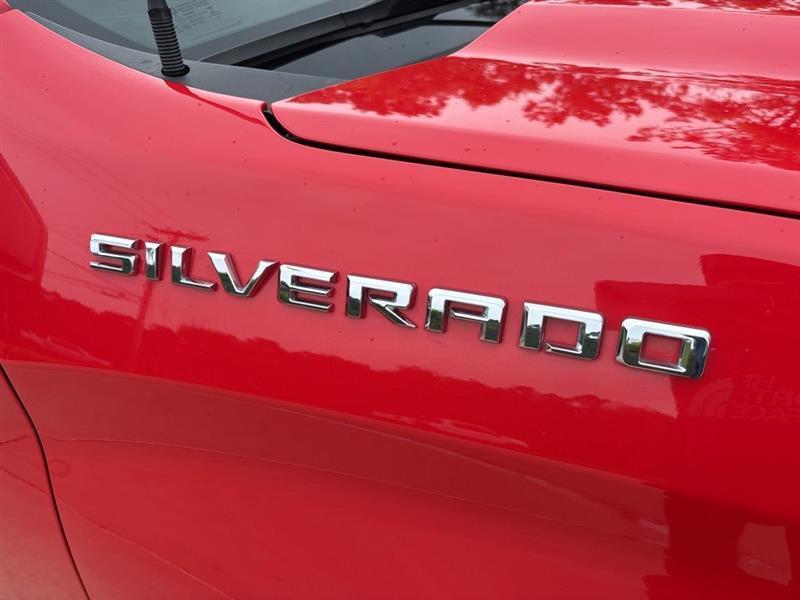 Chevrolet Silverado 1500 Custom Crew Cab Long Box 4WD 2020