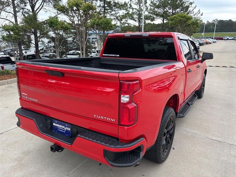 Chevrolet Silverado 1500 Custom Crew Cab Long Box 4WD 2020