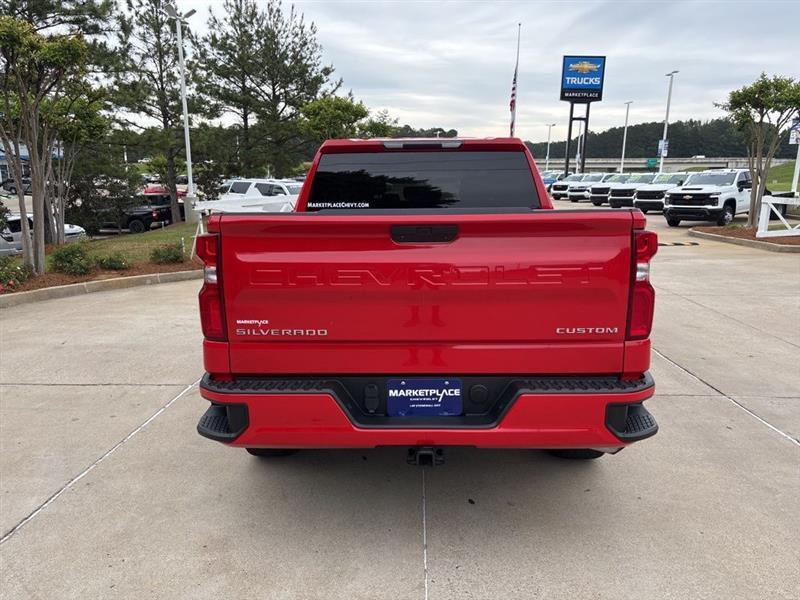 Chevrolet Silverado 1500 Custom Crew Cab Long Box 4WD 2020