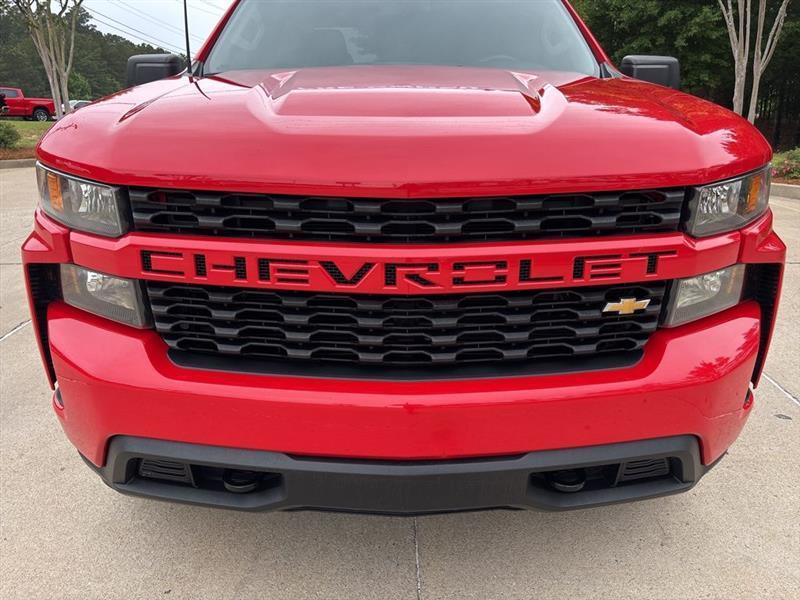 Chevrolet Silverado 1500 Custom Crew Cab Long Box 4WD 2020