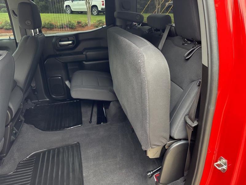 Chevrolet Silverado 1500 Custom Crew Cab Long Box 4WD 2020