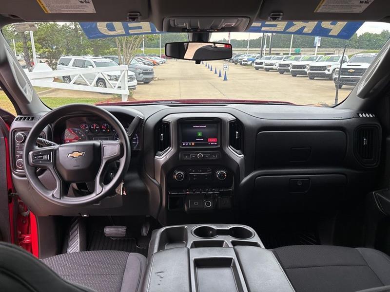 Chevrolet Silverado 1500 Custom Crew Cab Long Box 4WD 2020