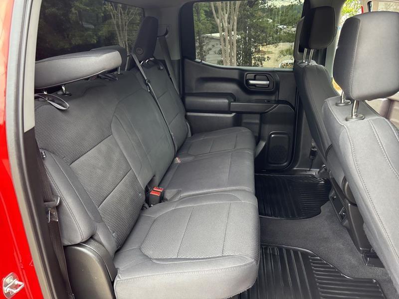 Chevrolet Silverado 1500 Custom Crew Cab Long Box 4WD 2020