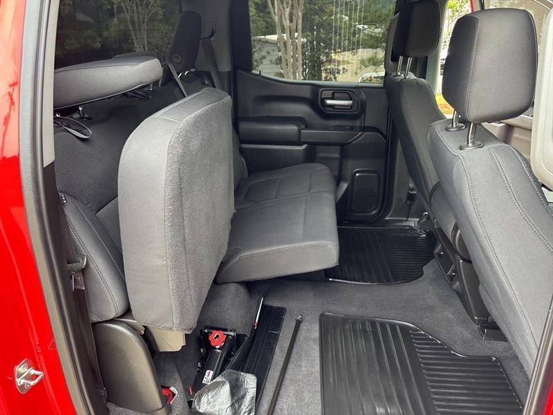 Chevrolet Silverado 1500 Custom Crew Cab Long Box 4WD 2020