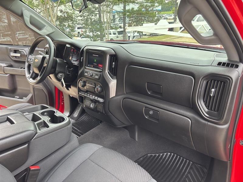 Chevrolet Silverado 1500 Custom Crew Cab Long Box 4WD 2020