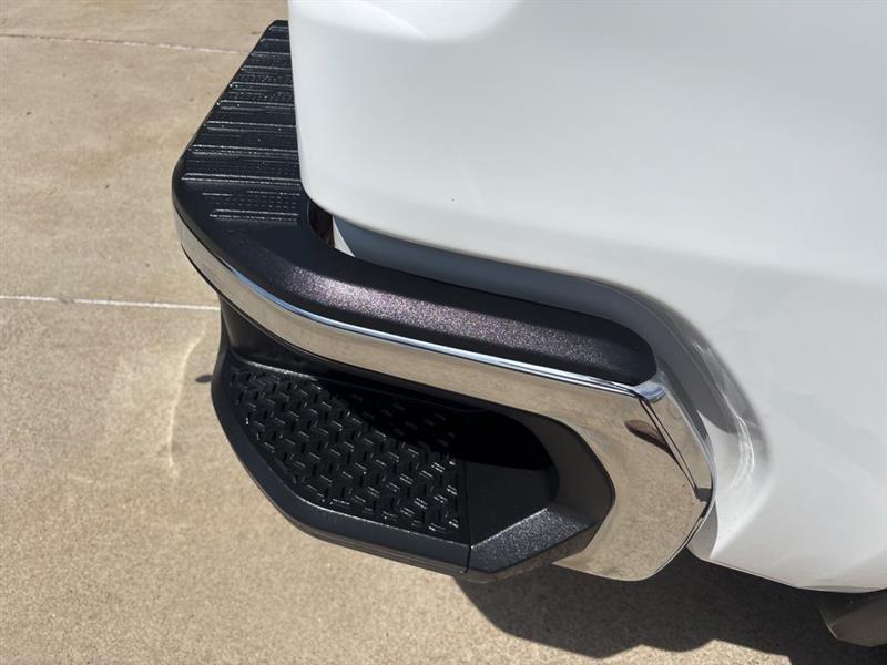 GMC Sierra 1500 Pro Double Cab 4WD 2023