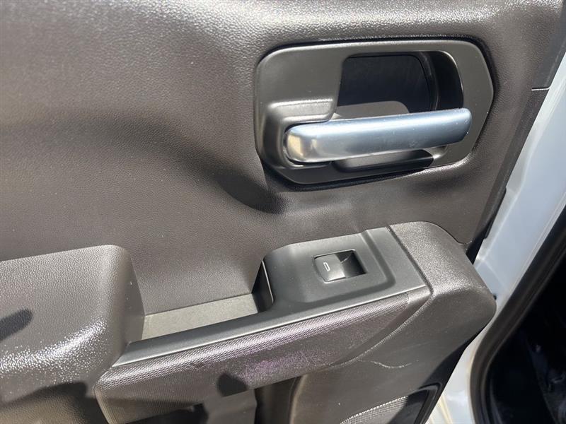 GMC Sierra 1500 Pro Double Cab 4WD 2023