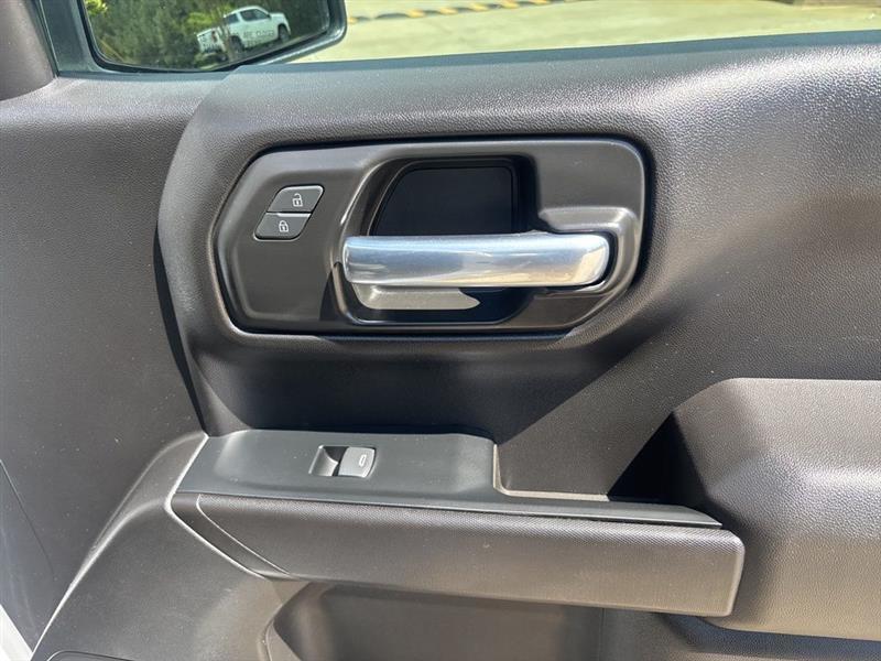 GMC Sierra 1500 Pro Double Cab 4WD 2023