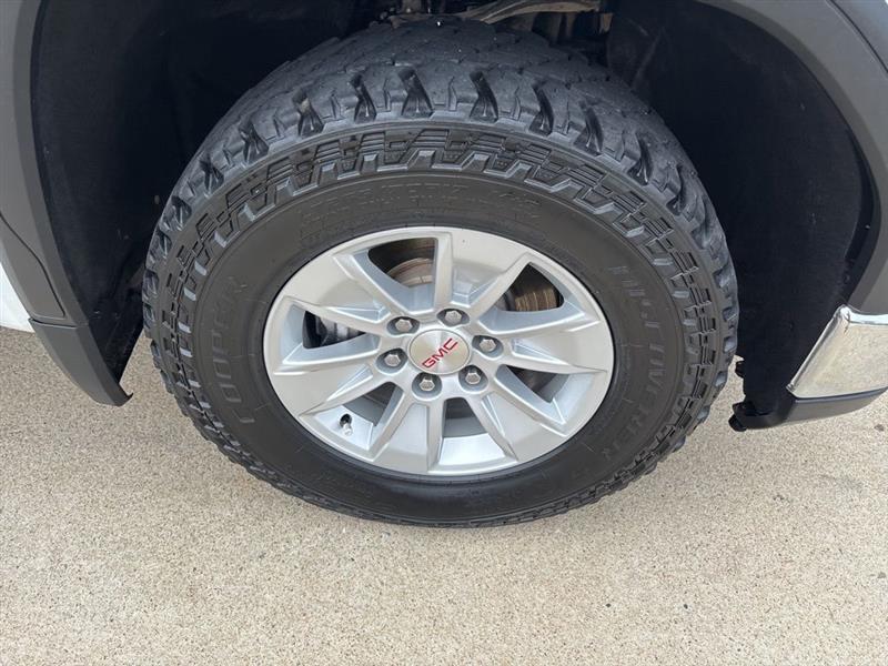 GMC Sierra 1500 Pro Double Cab 4WD 2023