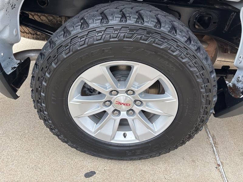 GMC Sierra 1500 Pro Double Cab 4WD 2023