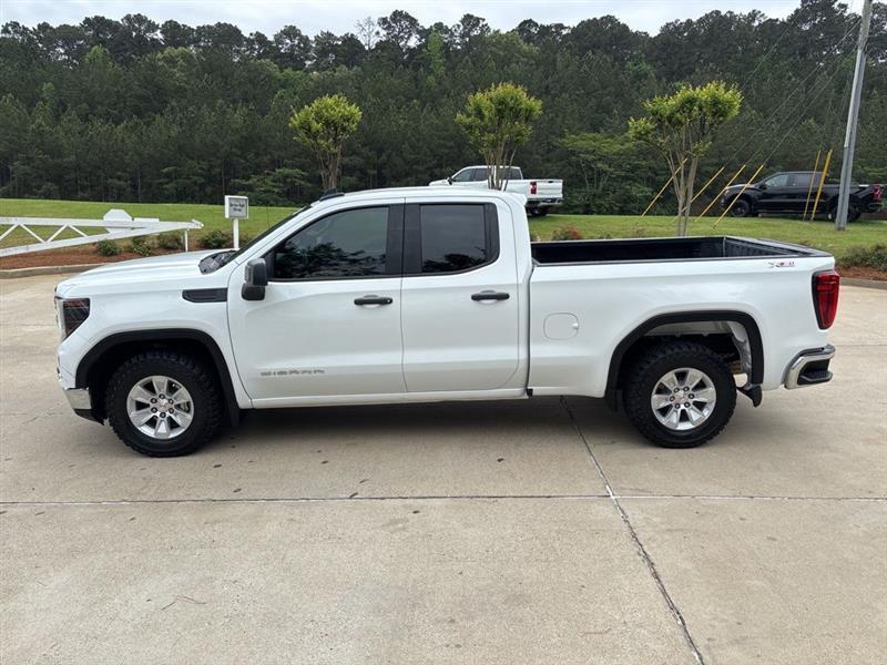 GMC Sierra 1500 Pro Double Cab 4WD 2023