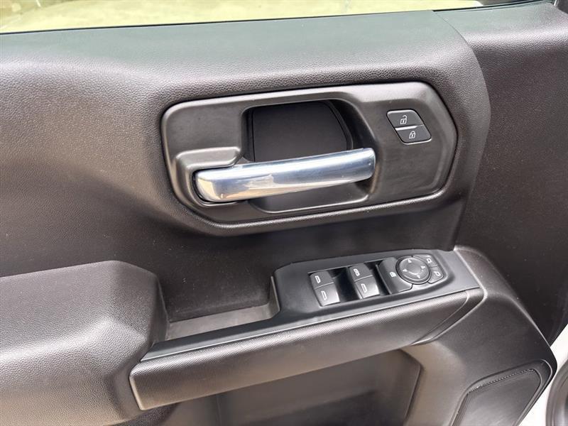 GMC Sierra 1500 Pro Double Cab 4WD 2023